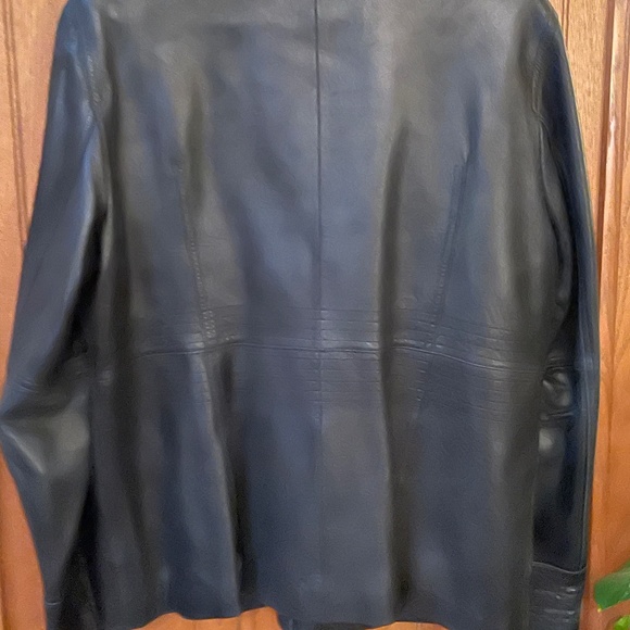 Jones New York black leather jacket - Picture 2 of 9